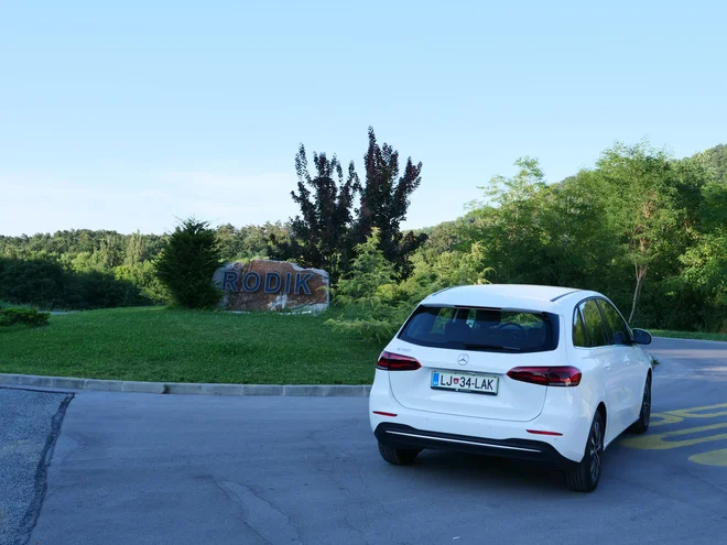 Rodik je svojevrstno kulinarično središče Brkinov in izhodišče Mitskega parka. FOTO: Blaž Kondža