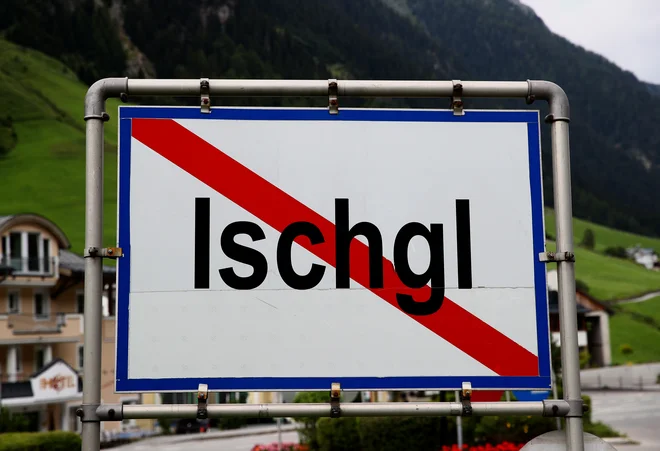 Ischgl, smučarsko središče, znano tudi po zabavah &raquo;après ski&laquo;, je lansko zimo postal eno največjih žarišč okužb z novim koronavirusom v Evropi. FOTO: Lisi Niesner/ Reuters