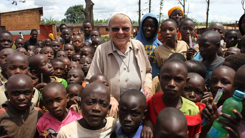 Fotografija: Pred več kot petimi desetletji je Bogdana Kavčič odšla z domačih hribov na tromeji med Notranjsko, Gorenjsko in Primorsko v Afriko. Fotografije arhiv Karitas