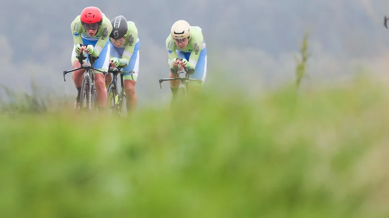 Fotografija: Moški del štafete na SP v Angliji. FOTO: Yorkshire.com