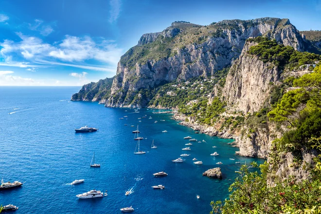 Moj najljubši in vselej pozitivni prijatelj pa pravi, da si je Capri treba prihraniti za takrat, ko si najbolj zaljubljen. FOTO: Shutterstock