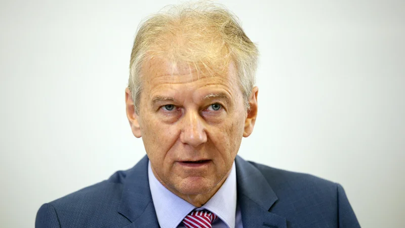Fotografija: Predsednik fiskalnega sveta Davorin Kračun je prejšnji teden vlado obvestil, da članom sveta poteče mandat čez pol leta. Foto: Jože Suhadolnik