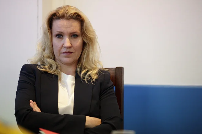 Nataša Novaković je prevzela komisijo pred dobrimi tremi leti, ko je prejela mandat z večino glasov v saboru. Glasov ji niso namenili v levosredinski SDP in Mostu, ki sta bila takrat v opoziciji, in sicer zato, ker je bila le ena kandidatka. FOTO: Dragan Matić/Cropix