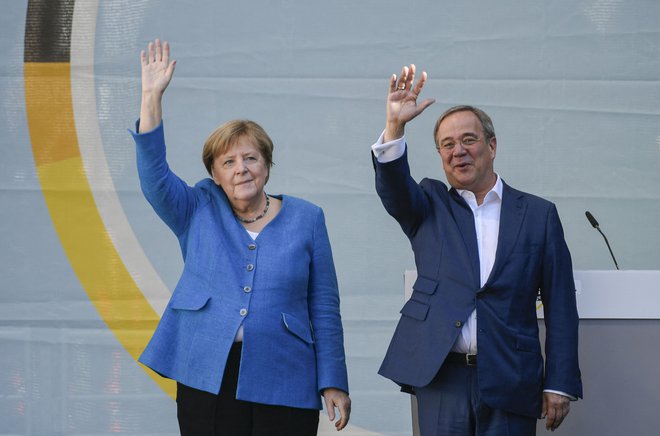 Konservativni uniji CDU/CSU s kanclerskim kandidatom Arminom Laschetom se obeta drugo mesto. FOTO: Isa Fassbender/AFP
