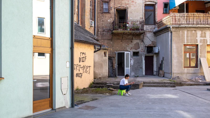 Fotografija: Distrikt Brčko, samostojna administrativna enota z lastnimi institucijami, ki ne pripada niti Federaciji Bosne in Hercegovine niti Republiki Srbski, se na prvi pogled zdi, kot da ne bi bila del BiH. Foto Voranc Vogel