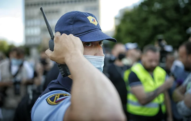 Čez nekaj dni bo začel veljati pogoj PC za del javne uprave.&nbsp;FOTO: Blaž Samec/Delo