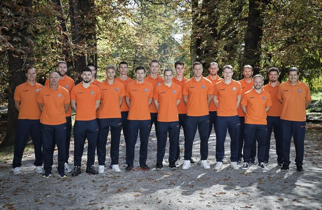 Oranžni zmaji želijo v novi sezoni bruhati ogenj. FOTO: Jože Suhadolnik