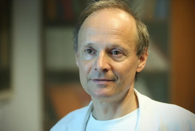Aleš Blinc, predstojnik Kliničnega oddelka za žilne bolezni na UKC Ljubljana. FOTO: Jure Eržen/Delo