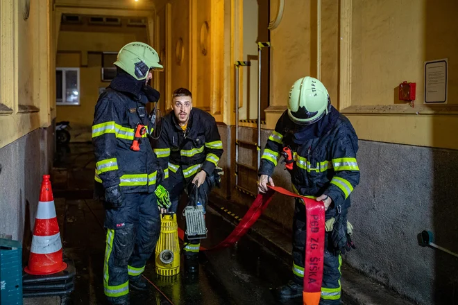 Na območju Ljubljane je bilo 320 intervencij. FOTO: Voranc Vogel/Delo