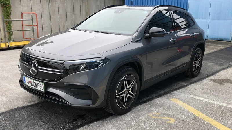 V Sloveniji je zdaj na voljo še mercedes-benz EQA. FOTO: Aljaž Vrabec