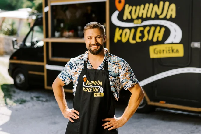 Filip Flisar bo s pomočjo mobilnega tovornjaka odkrival lokalne kulinarične posebnosti in hkrati širil zavedanje o pomenu tradicije. Foto Pop Tv