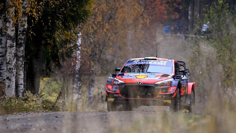 Fotografija: Craig Breen je najbolje opravil z uvodnim dnevom relija na Finskem. FOTO: Jussi Nukari/AFP