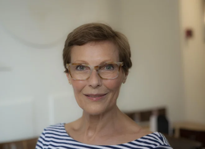 Marija Pfeifer opozarja, da nekatere skupine ljudi niti poleti niso dovolj preskrbljene z vitaminom D. Foto Jože Suhadolnik