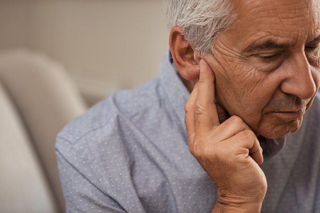 K sreči je mnoge starejše že srečala pamet in se ne »gredo več diet«, ker jim je zunanji videz manj pomemben. FOTO: Shutterstock