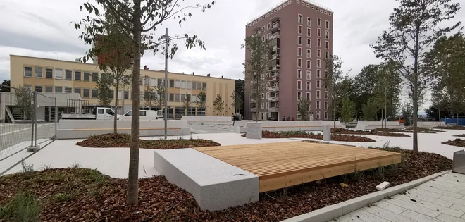 Končno prenovljen Muzejski trg v Kopru. Foto Boris Šuligoj