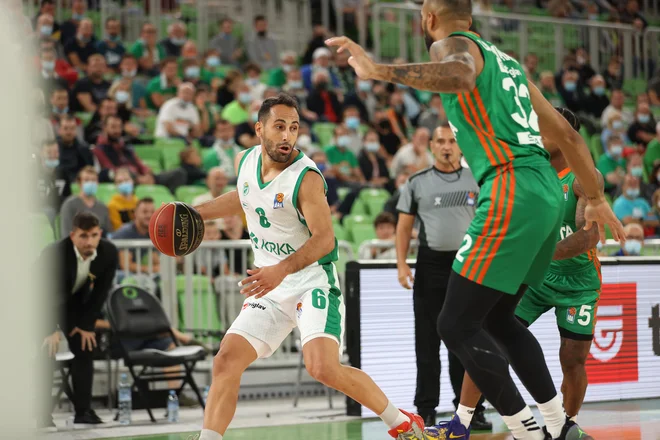 Krkin dirigent Rok Stipčević je v odlični formi. FOTO: ABA