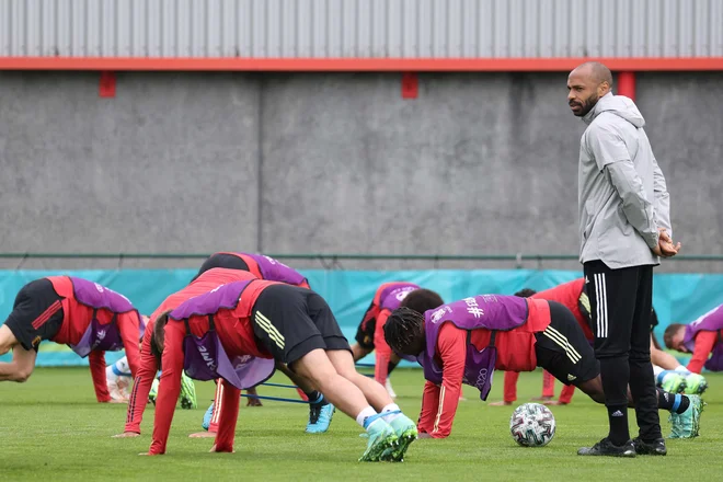 Thierry Henry med treningom belgijske reprezentance. FOTO: Kenzo Tribouillard/AFP