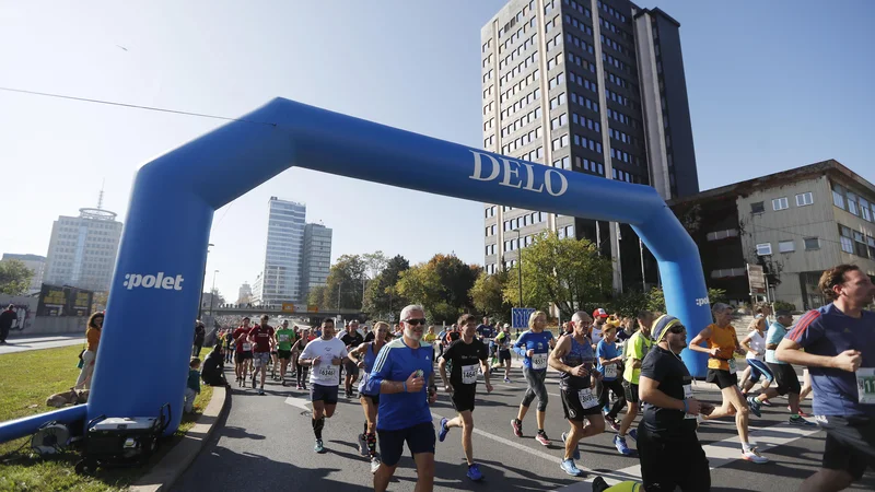 Fotografija: Maraton se je vrnil v naše glavno mesto, jesen je spet taka, kot v Ljubljani mora biti. FOTO: Leon Vidic/Delo