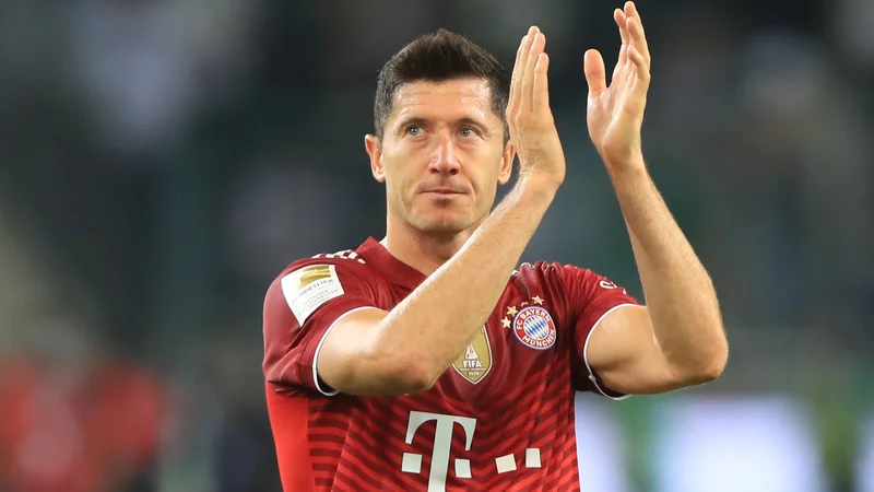 Fotografija: Robert Lewandowski ohranja poseben status tako v Münchnu kot tudi v domači Varšavi. FOTO: Wolfgang Rattay/Reuters