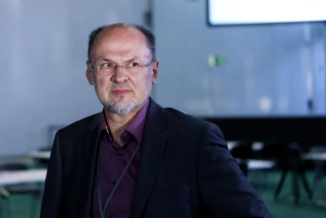Jelku Kacinu bo pomagal Andrej Šter. FOTO: Suhadolnik Suhadolnik/Delo