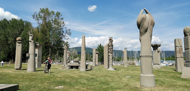 Galerija skulptur na prostem, park Sonce ob Trasimenskem jezeru
