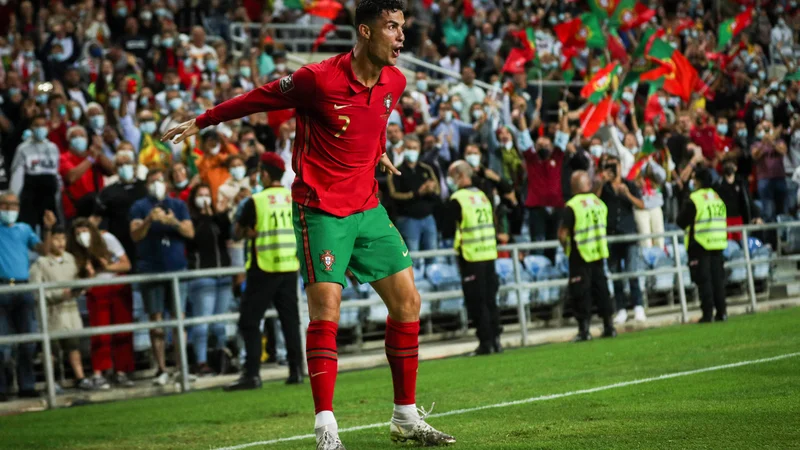 Fotografija: Cristiano Ronaldo ne popušča. FOTO: Carlos Costa/AFP