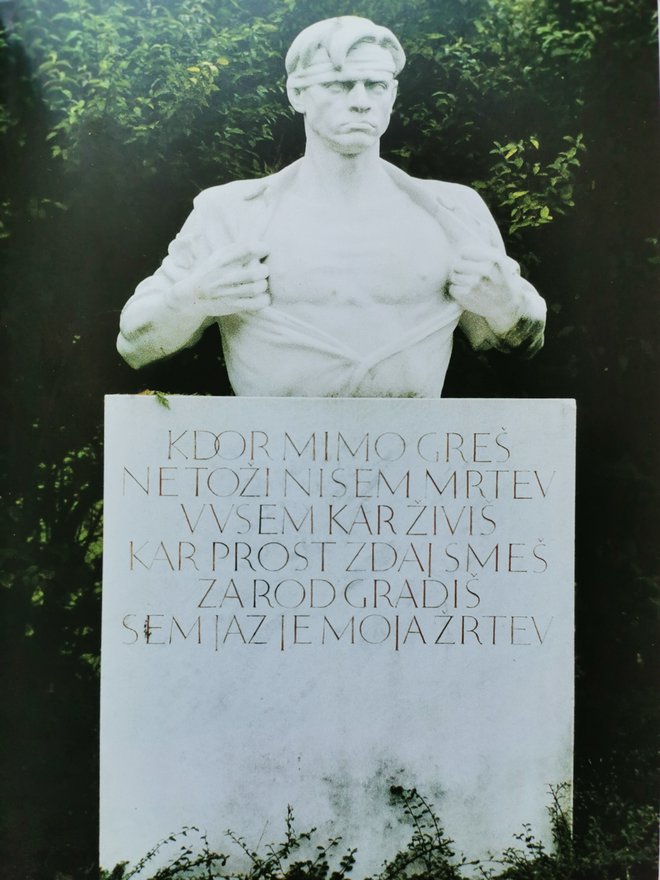 Model za Talca v Rožni dolini v Ljubljani, ki so mu nekateri pripisovali avtoportretne značilnosti, naj bi bil eden njegovih gluhih prijateljev z atletsko postavo. FOTO: iz knjige Ivan Štrekelj Petre Rezar
