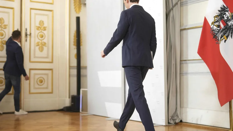 Fotografija: Na vprašanja novinarjev ni odgovarjal. FOTO: Georg Hochmuth/AFP
