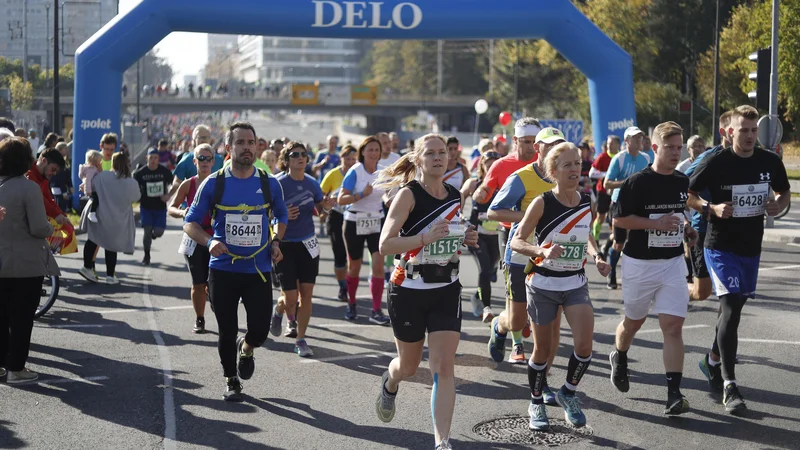 Fotografija: Tudi Volkswagen 25. Ljubljanski maraton bo spremljal sejem Tečem, ki bo letos potekal na prostem, na Trgu republike, od petka, 22., do nedelje, 24. oktobra. FOTO: Leon Vidic/Delo