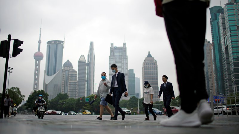 Fotografija: Kitajski nepremičninski sektor, ki predstavlja 25 odstotkov njihovega BDP, je v resnih težavah. FOTO: Reuters.
