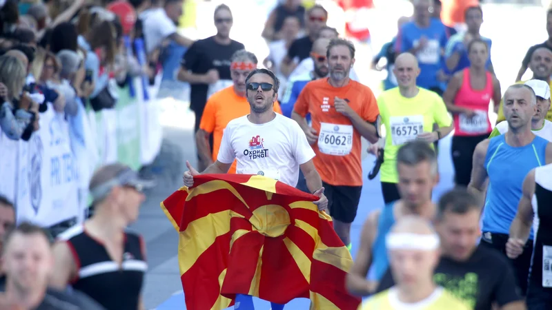 Fotografija: Kako dober je maratonec, vemo, ko ga povprašamo, kako hiter je na deset kilometrov. FOTO: Roman Šipič/Delo