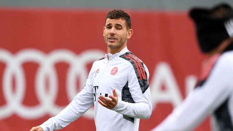 Fotografija: Lucas Hernandez na treningu pred dvobojem z Benfico. FOTO: Christof Stache/AFP