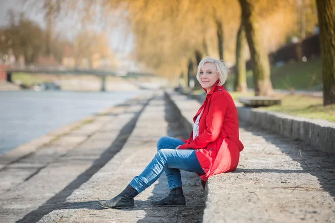»Ko sobivamo z živalmi, se lahko ogromno naučimo tudi o sebi in svojih odnosih do drugih ljudi,« pravi Meta Ornik. FOTO: Mankica Kranjec