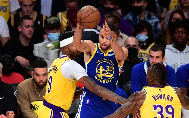 Stephen Curry se je v Los Angelesu »nastreljal«. FOTO: Frederic J. Brown/AFP
