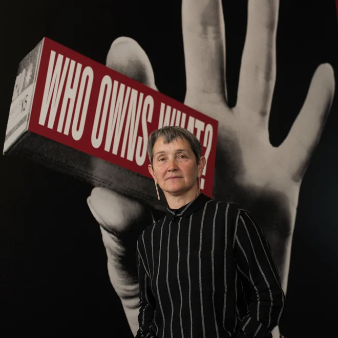 Danes je ena od poglavitnih težav muzejev to, da naj bi delovali kot odprti, skupnostni prostori, v resnici pa služimo izredno privilegiranemu občinstvu, meni Frances Morris. FOTO: Hugo Glendinning
