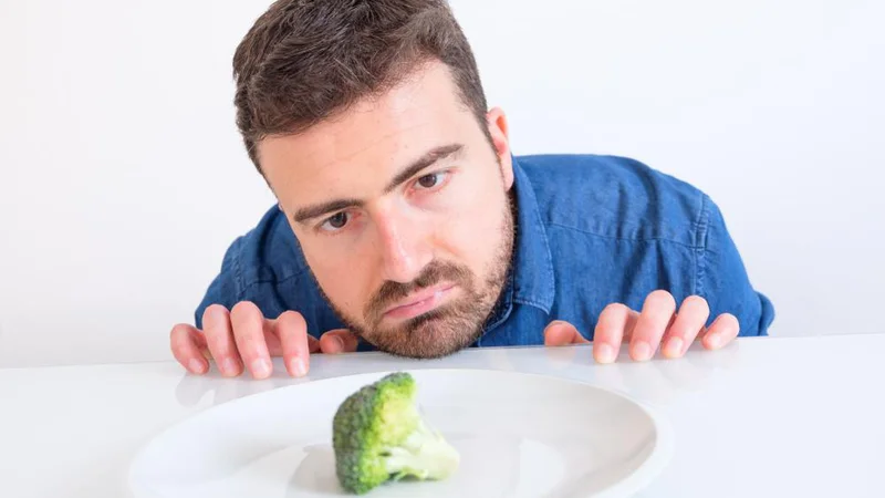 Fotografija: Primeri vsebnosti kalorij v nekaterih priljubljenih živilih in pijačah so naslednji ... FOTO: Shutterstock