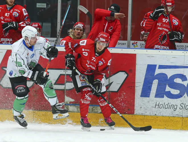 Naslednja tekma čaka Gorenjce v soboto. FOTO: Jože Suhadolnik
