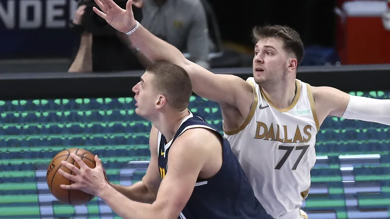 Fotografija: Nikola Jokić in Luka Dončić sta evropski zvezdi v ligi NBA. FOTO: Usa Today Sports
