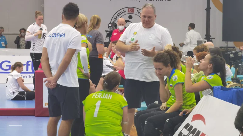 Fotografija: Slovenska reprezentanca se je kljub okrnjeni zasedbi izkazala v Turčiji. FOTO: Zsis