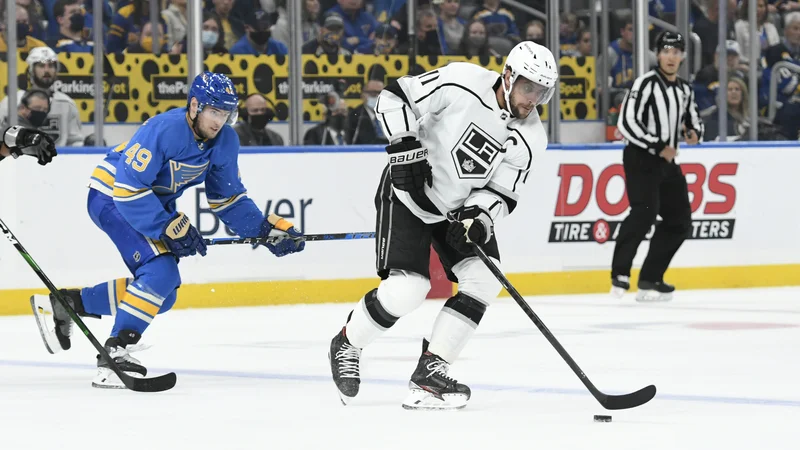 Fotografija: Anže Kopitar je prekinil niz štirih učinkovitih tekem. FOTO: Jeff Le/Usa Today Sports