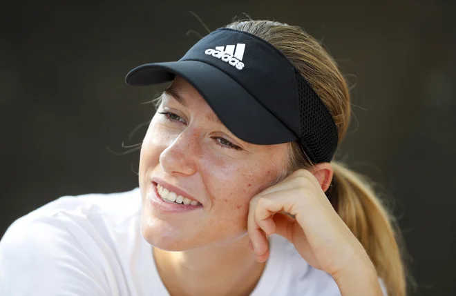Druga najvišjeuvrščena Slovenka na lestvici WTA Kaja Juvan in Polona Hercog bosta ta teden tekmovali na turnirju serije 250 v romunskem Cluju. FOTO: Matej Družnik/Delo
