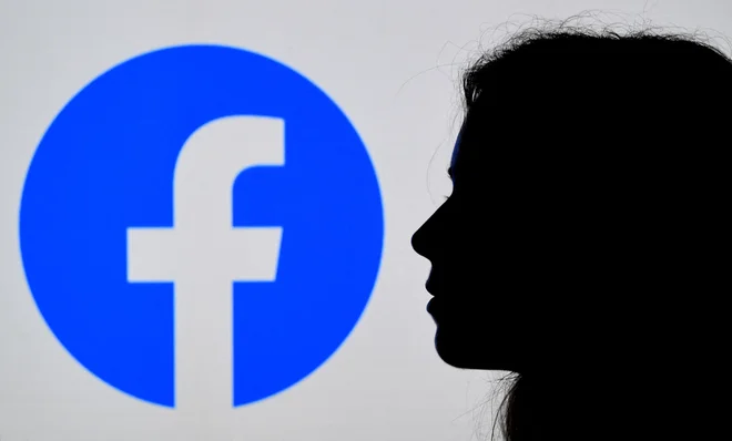 Facebookov logotip.&nbsp;Foto Olivier Douliery/Afp
