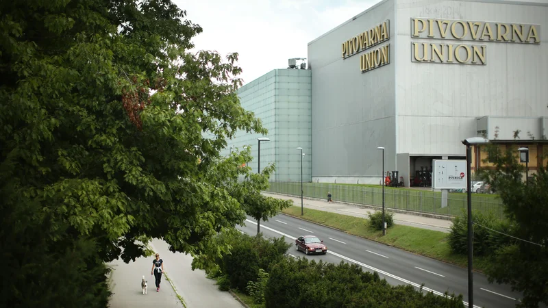 Fotografija: Prestolnica bo najpozneje do januarja 2022 ostala brez proizvodnje svojega daleč najprepoznavnejšega piva. FOTO: Jure Eržen/Delo