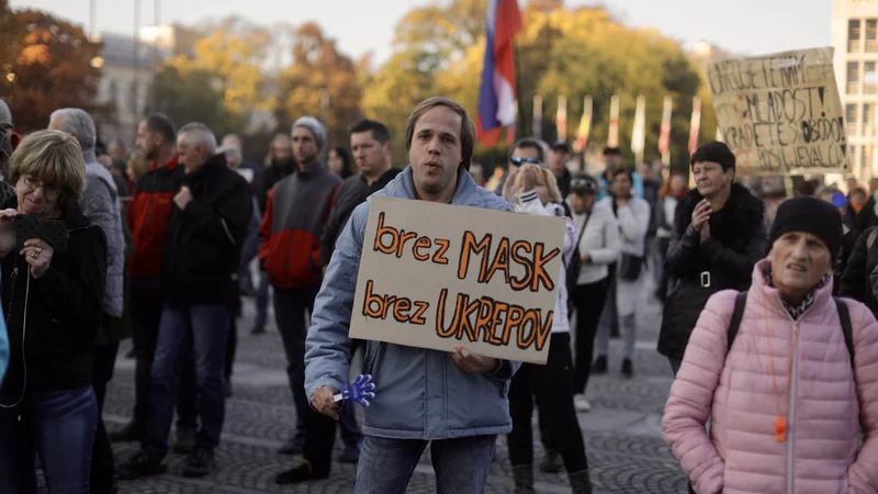 Fotografija: Protest v Ljubljani. FOTO: Voranc Vogel/Delo
