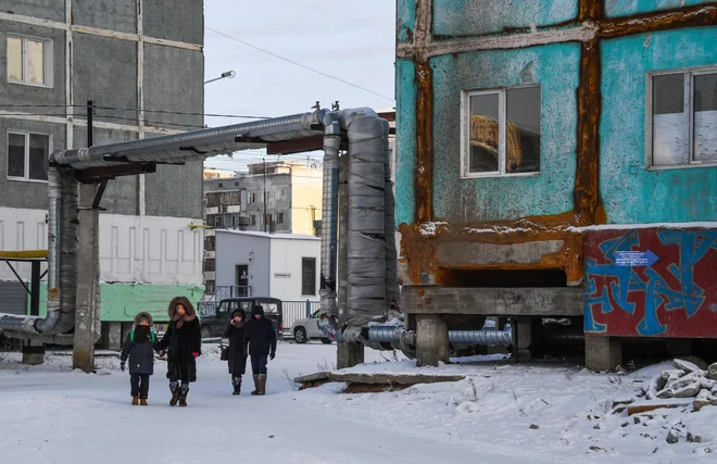 Ponekod na daljnem severu se podnebnih sprememb veselijo, saj se bodo zmanjšali stroški za ogrevanje. FOTO: Mladen Antonov/Afp