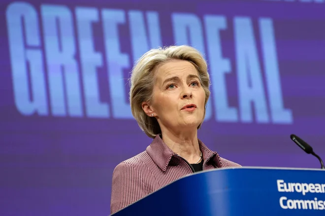 &raquo;Na COP26 bomo imeli nalogo zaščititi naš planet za prihodnje generacije,&laquo; je povedala predsednica evropske komisije Ursula von der Leyen. FOTO: Kenzo Tribouillard/AFP

