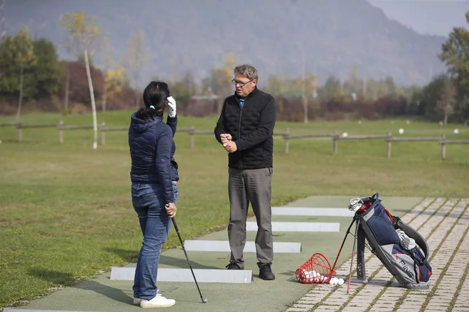 V Mladinskem golf centru Stanežiče imajo idealne razmere za učenje začetnikov. FOTO: Leon Vidic/Delo