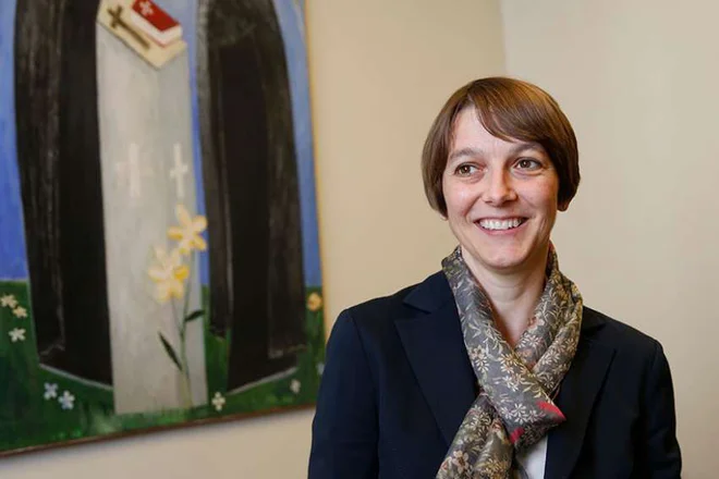 Slovenka Nataša Govekar je že pet let direktorica teološko-pastoralnega oddelka v Dikasteriju za komunikacije. FOTO: arhiv Catholic Register
