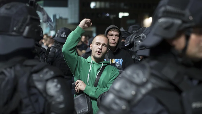 Fotografija: Protivladne demonstracije pred zgradbo parlamenta. Ljubljana, Slovenija 29. septembra 2021
Foto: Jure Eržen/delo