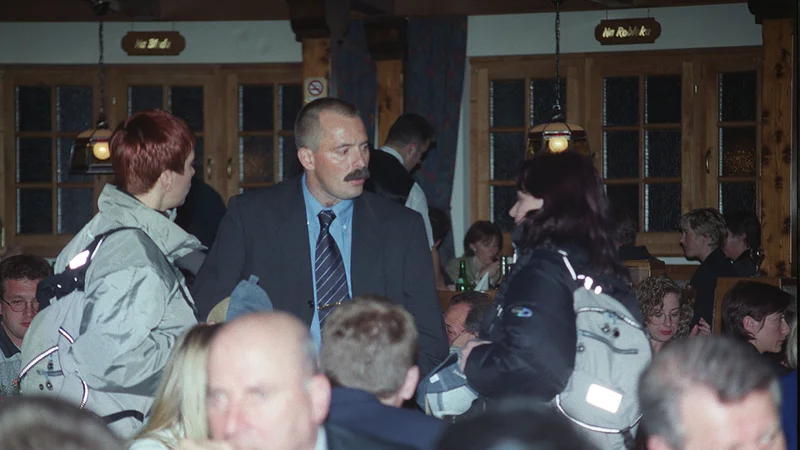 Fotografija: Boštjan Gasser se je kot direktor Jesenic moral ukvarjati s stavko hokejistov. FOTO: Dokumentacija Dela